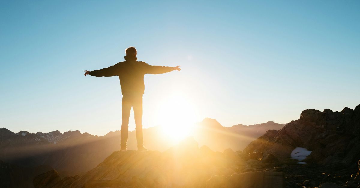 What True Independence Means (and Why It Doesn’t Mean Doing Life Alone)